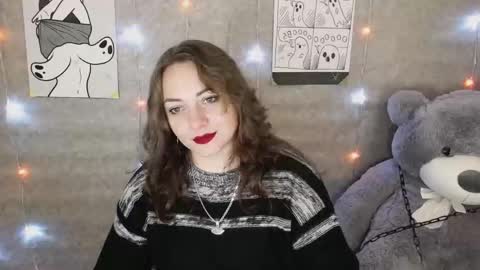 Snapshot of evelineli chatting on October 28, 11:28 pm Lydia online show from October 28, 11:28 pm