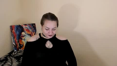 Snapshot of evelineli chatting on September 25, 8:49 pm Lydia online show from September 25, 8:49 pm