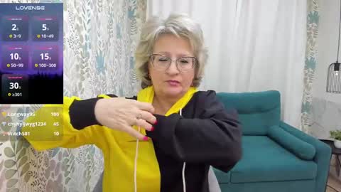 Evelyn online show from March 11, 9:02 am