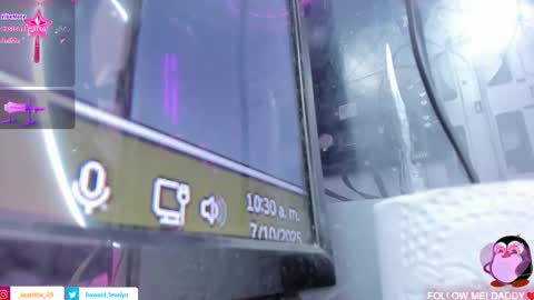 Snapshot of evelynhoward23 chatting on October 7, 3:30 pm LAURA SOFIA INDEPENDENT MODEL FOLLOW ME NOW ALMOST 10000 FOLLOWERS online show from October 7, 3:30 pm