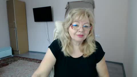 BarbaraBlondy online show from March 3, 8:27 am