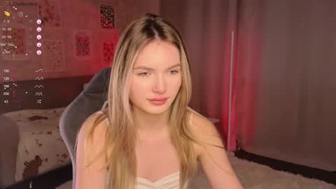 Evelyn online show from October 20, 11:15 am