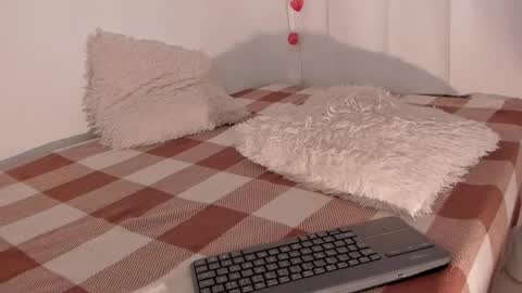 Sophia online show from April 10, 2:22 pm