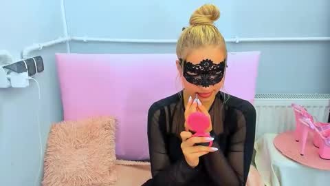 Snapshot of evettegold chatting on September 18, 5:50 pm Eve online show from September 18, 5:50 pm