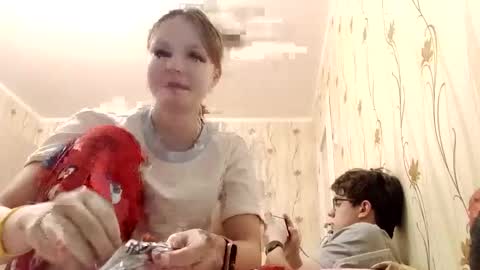 Evgeniy and Anna online show from February 20, 9:06 pm