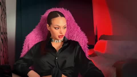 Vanessa Evian online show from February 26, 9:29 pm