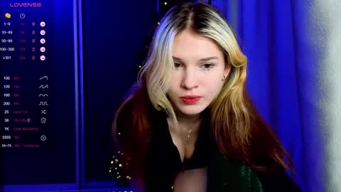 Snapshot of excited_kristi chatting on January 6, 6:52 pm excited kristi online show from January 6, 6:52 pm