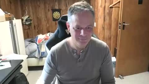 exibe1219 online show from October 22, 9:45 am