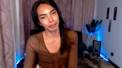 Snapshot of exotic_blacklixexx69 chatting on September 14, 11:00 am Lixe online show from September 14, 11:00 am