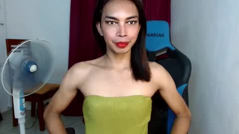 Snapshot of exotic_blacklixexx69 chatting on February 26, 10:16 am Lixe online show from February 26, 10:16 am