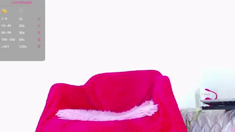 Snapshot of exotiic_sara chatting on September 25, 8:49 pm SARA online show from September 25, 8:49 pm