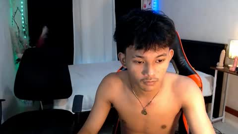 expensivecock20 online show from February 7, 8:31 pm