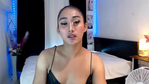 expensivecock20 online show from February 6, 10:21 pm