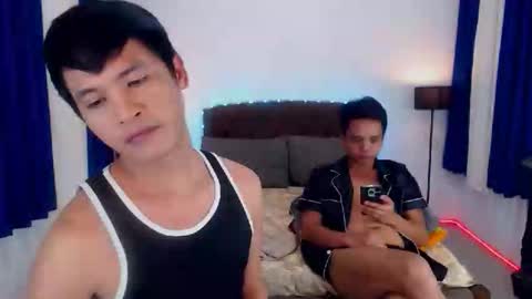 Snapshot of extraservice69menx chatting on October 18, 5:50 pm JOHNDAVE online show from October 18, 5:50 pm