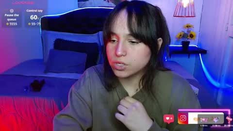 Snapshot of eymmy_24 chatting on October 12, 3:32 am eymmy_24 online show from October 12, 3:32 am