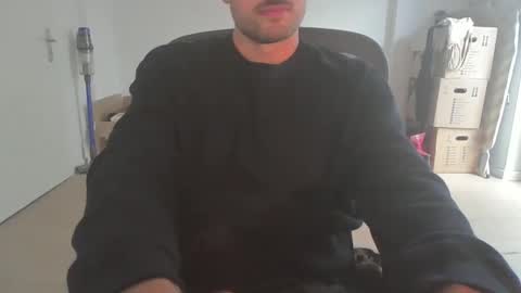 Snapshot of fabian_196 chatting on September 13, 5:04 pm Call me bitch online show from September 13, 5:04 pm