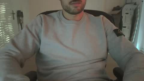 Snapshot of fabian_196 chatting on September 18, 4:22 pm Call me bitch online show from September 18, 4:22 pm