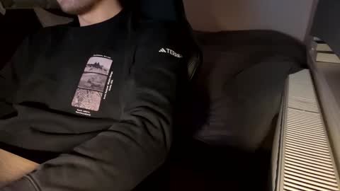 Snapshot of fabian_196 chatting on January 12, 4:29 pm Call me bitch online show from January 12, 4:29 pm