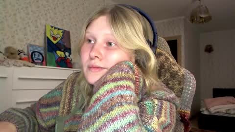 Snapshot of fairydreams_ chatting on September 24, 7:53 pm Arisha online show from September 24, 7:53 pm