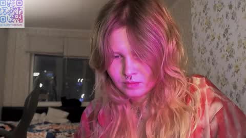 Snapshot of fairydreams_ chatting on February 25, 4:57 pm Arisha online show from February 25, 4:57 pm