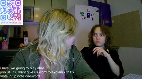 Snapshot of fairydreams_ chatting on January 30, 6:43 pm Arisha online show from January 30, 6:43 pm