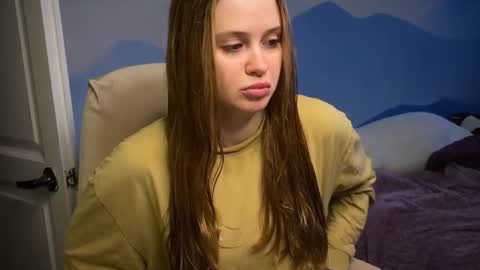 Ilona online show from October 15, 7:53 am