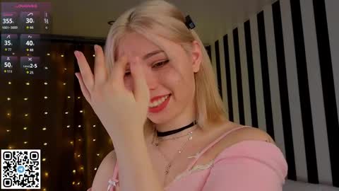 Emilia online show from November 28, 4:20 am