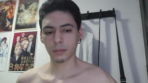 fall_dutt online show from April 21, 8:32 am