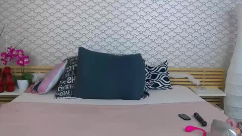 Fannie online show from March 10, 5:12 am