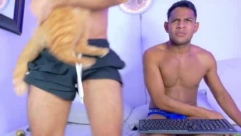 Snapshot of fantastic_couple_mens_ chatting on September 18, 8:07 am Andres online show from September 18, 8:07 am