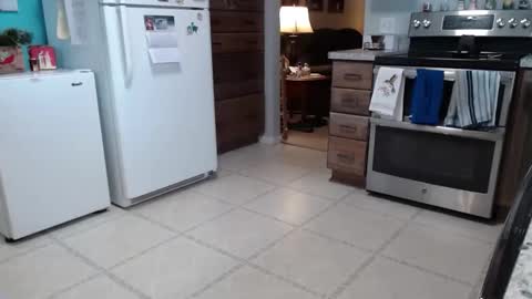 fantasyfriend online show from December 15, 2:46 pm