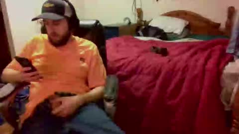 farmboy2398 online show from November 23, 5:16 am