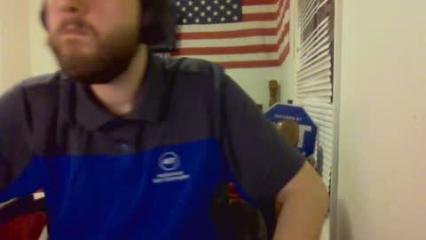 farmboy2398 online show from December 2, 1:07 am