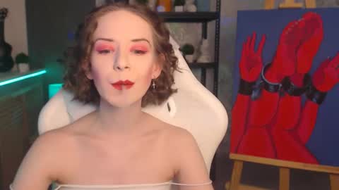 Fascinating   Eyes online show from October 9, 7:08 pm