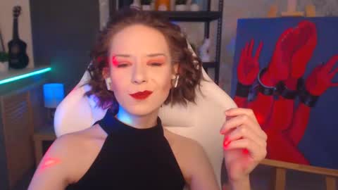 Fascinating   Eyes online show from February 27, 7:30 am