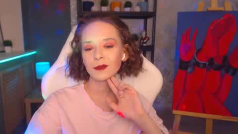 Fascinating   Eyes online show from December 20, 9:39 pm