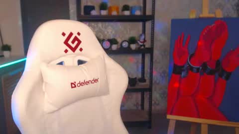 Fascinating   Eyes online show from January 7, 9:14 pm