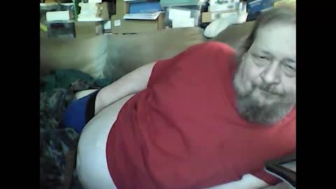 Snapshot of fasteddysex chatting on September 19, 3:27 pm HoneyCumJuice4U online show from September 19, 3:27 pm