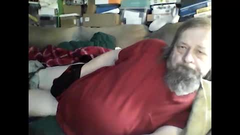 Snapshot of fasteddysex chatting on February 1, 9:40 pm HoneyCumJuice4U online show from February 1, 9:40 pm