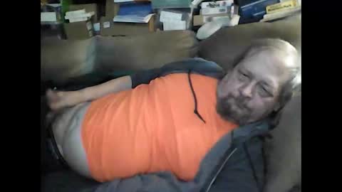Snapshot of fasteddysex chatting on October 9, 5:02 am HoneyCumJuice4U online show from October 9, 5:02 am