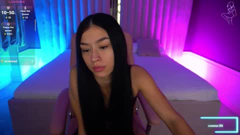 Snapshot of fatalenellie chatting on October 16, 10:08 pm Nellie online show from October 16, 10:08 pm