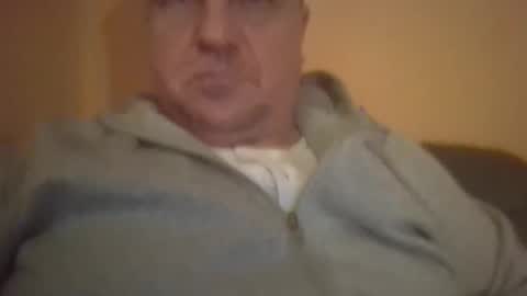 vastagfasz apuci  online show from December 21, 8:48 pm