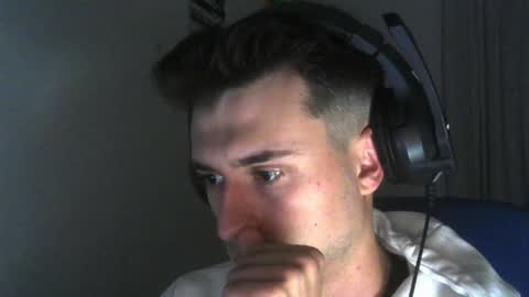 Snapshot of fatthickdickboy chatting on December 4, 9:29 pm ThickDickTeen online show from December 4, 9:29 pm