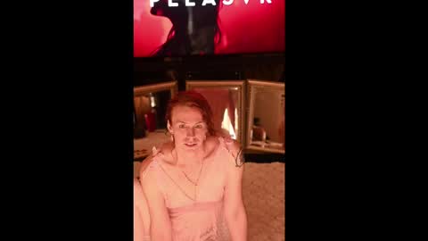 Faye Holloway online show from February 9, 6:22 am