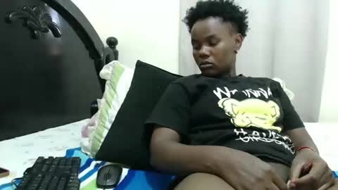 fayrie1 online show from September 19, 11:14 am