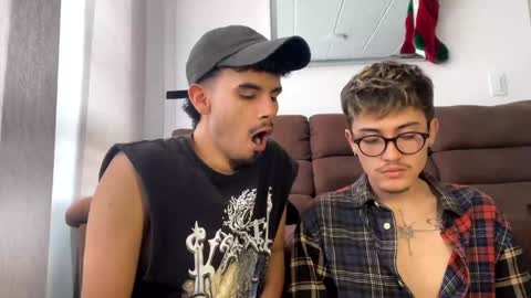 federik online show from December 16, 7:21 pm