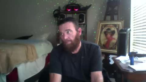 PullouProblems online show from November 19, 3:33 pm