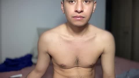 Snapshot of feelingasanocean chatting on October 2, 6:56 am feelingasanocean online show from October 2, 6:56 am