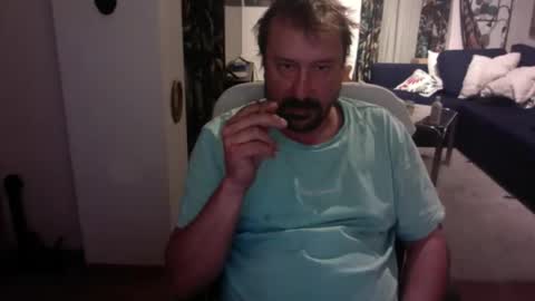 feetkissboy online show from November 8, 4:32 pm