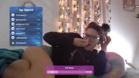 Soley online show from February 5, 5:52 am